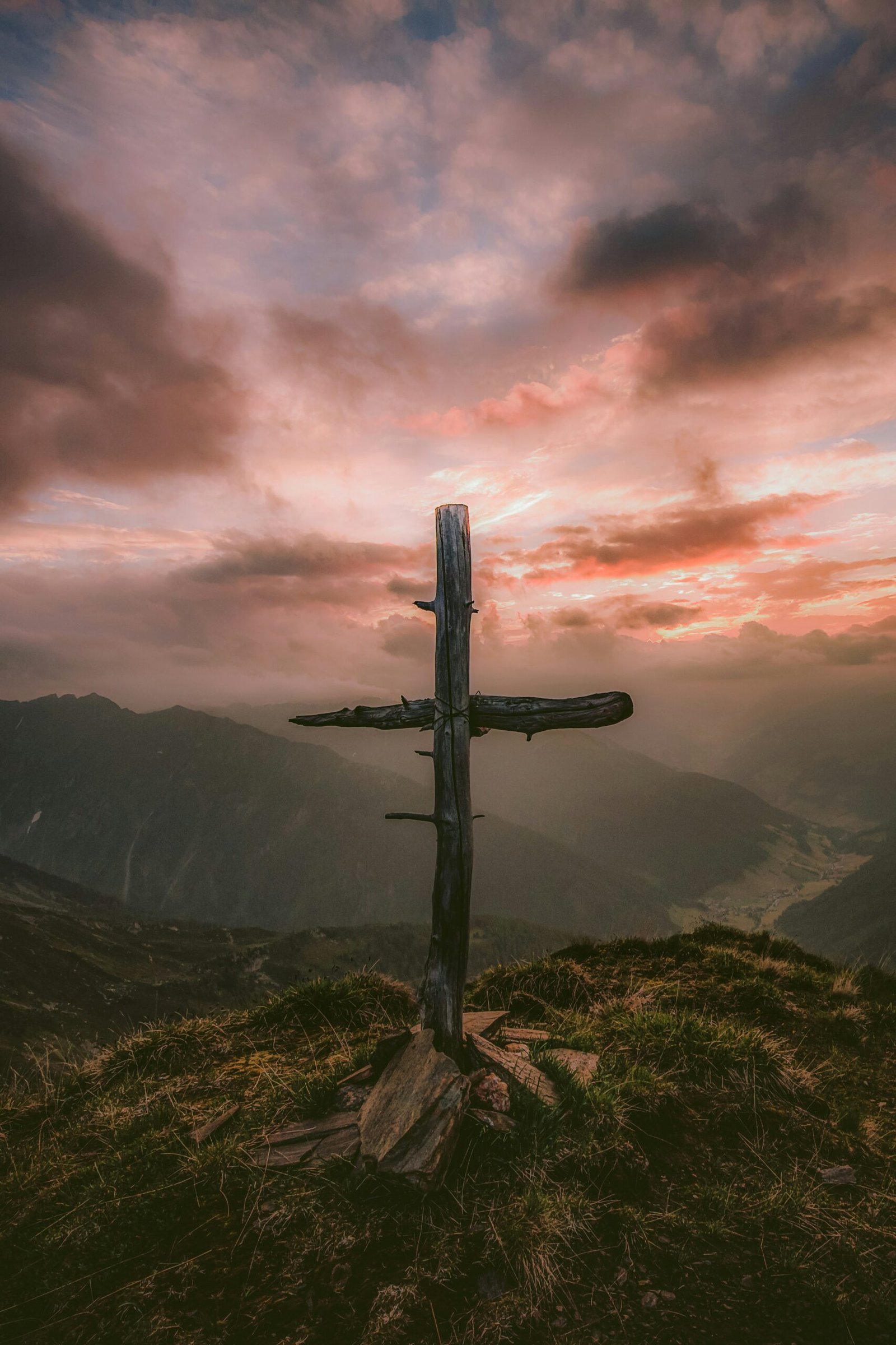 Display God’s love so all can see.